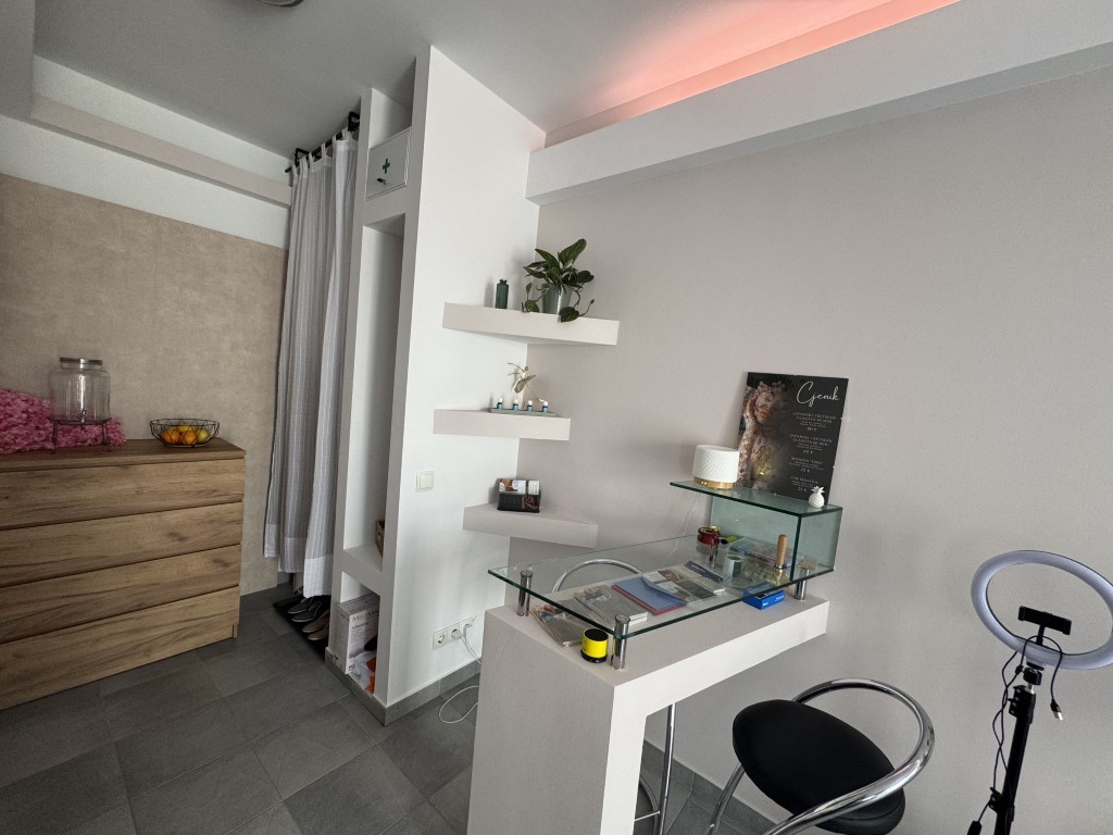 japanese head spa (1) japanese head spa (1)