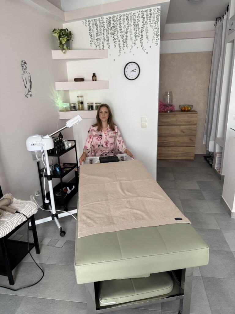 japanese head spa (2) japanese head spa (2)