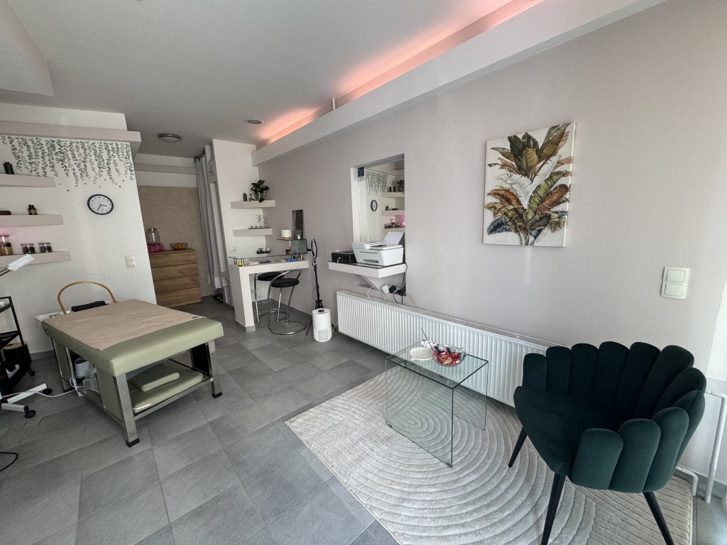 japanese head spa (9) japanese head spa (9)