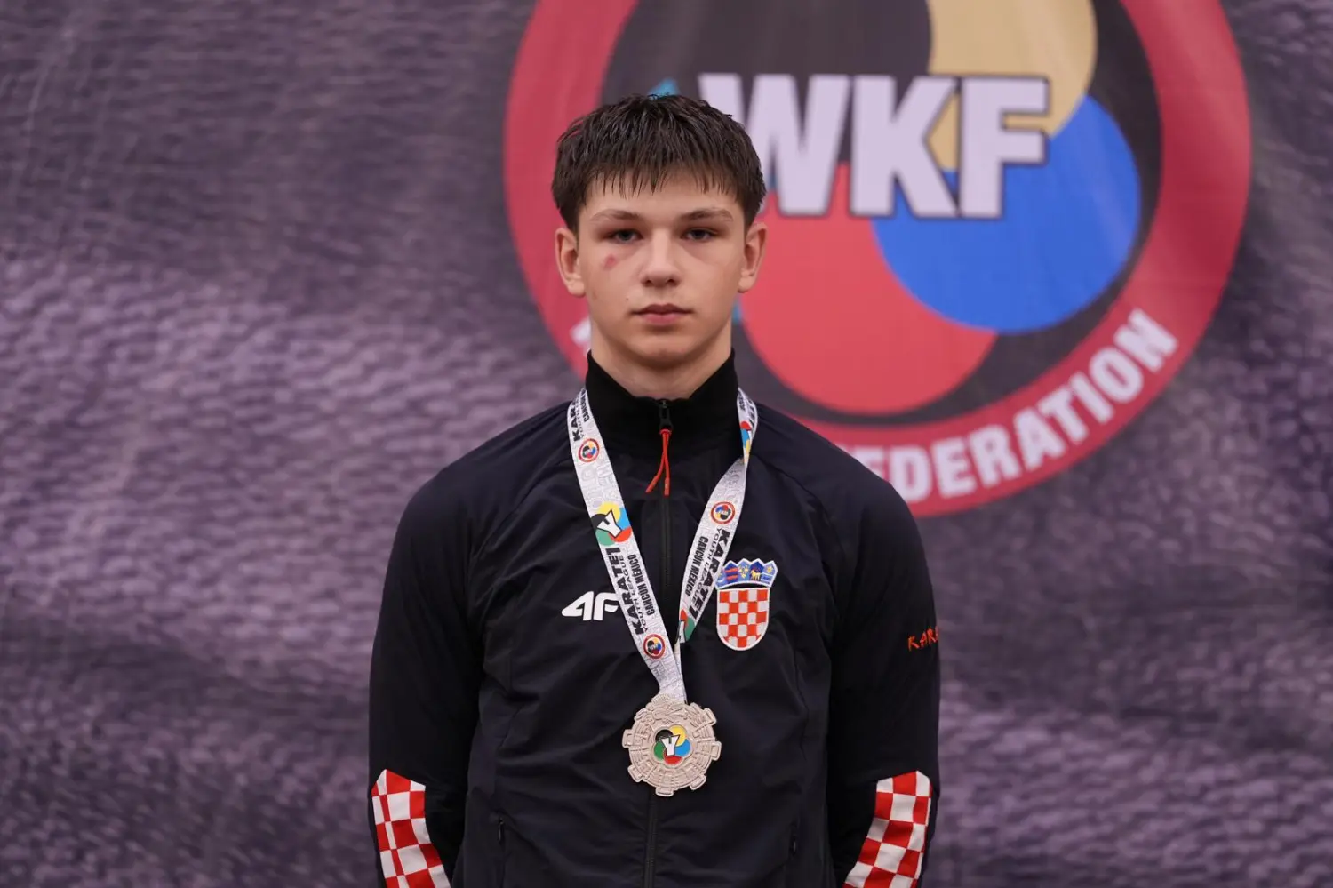 kk globus,karate (11) kk globus,karate (11)