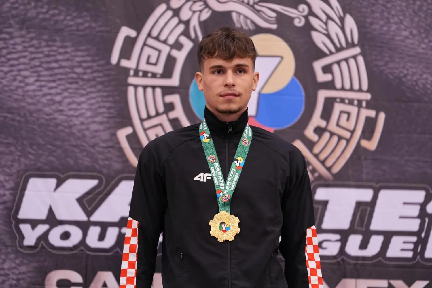 kk globus,karate (2) kk globus,karate (2)