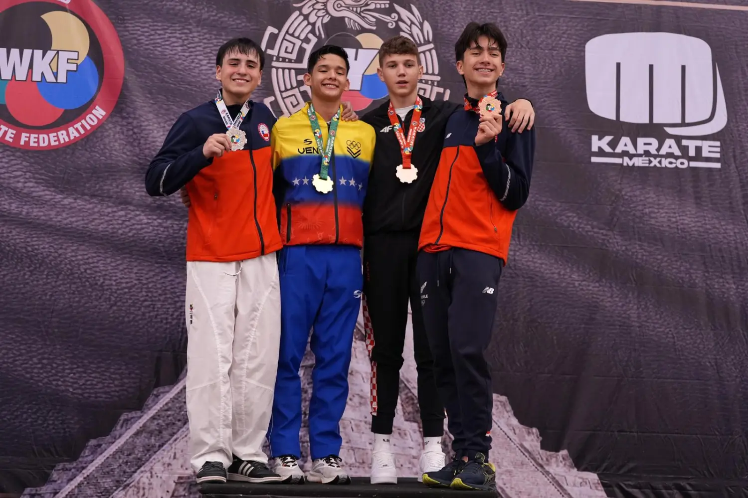 kk globus,karate (21) kk globus,karate (21)