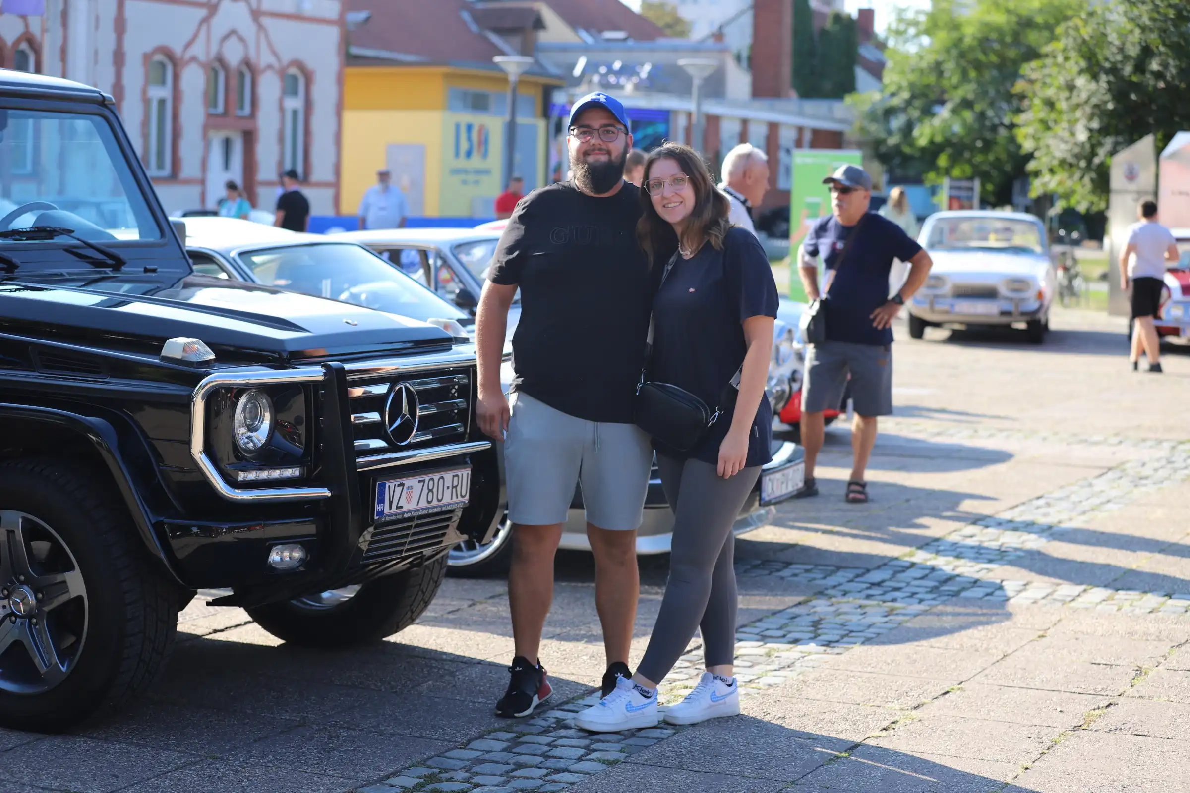 klasični automobili (11) klasični automobili (11)