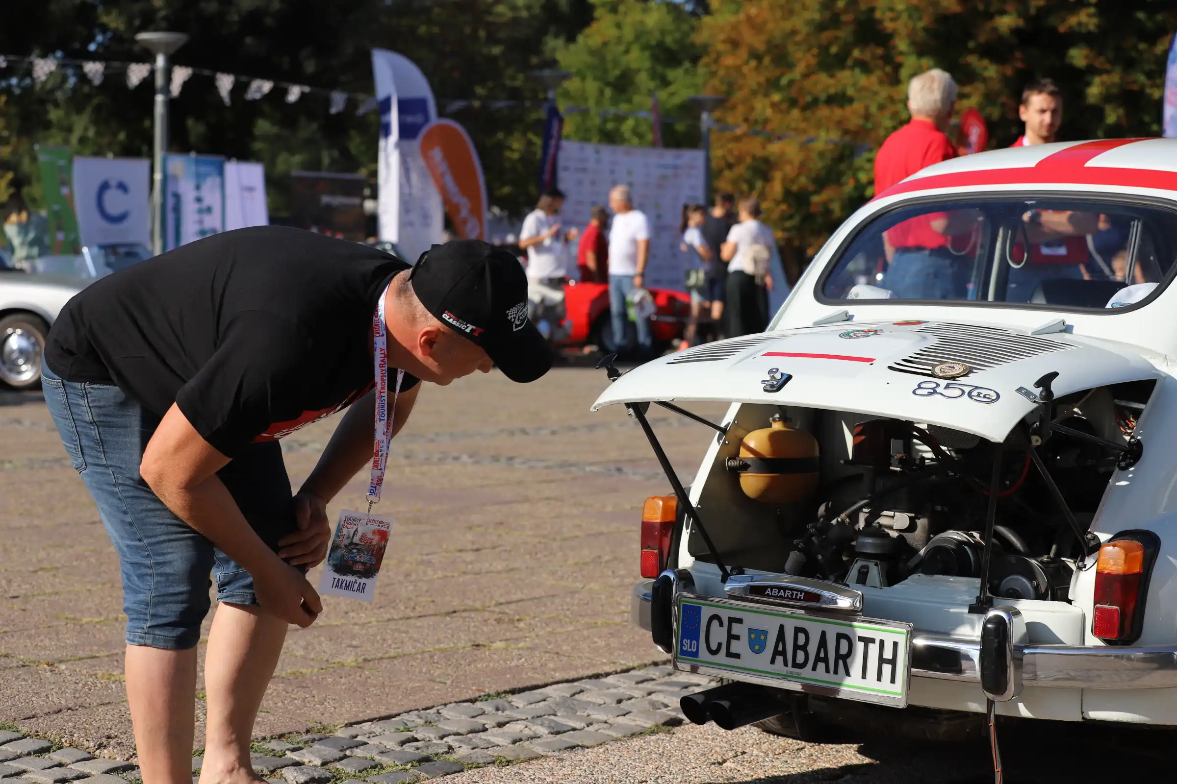 klasični automobili (19) klasični automobili (19)