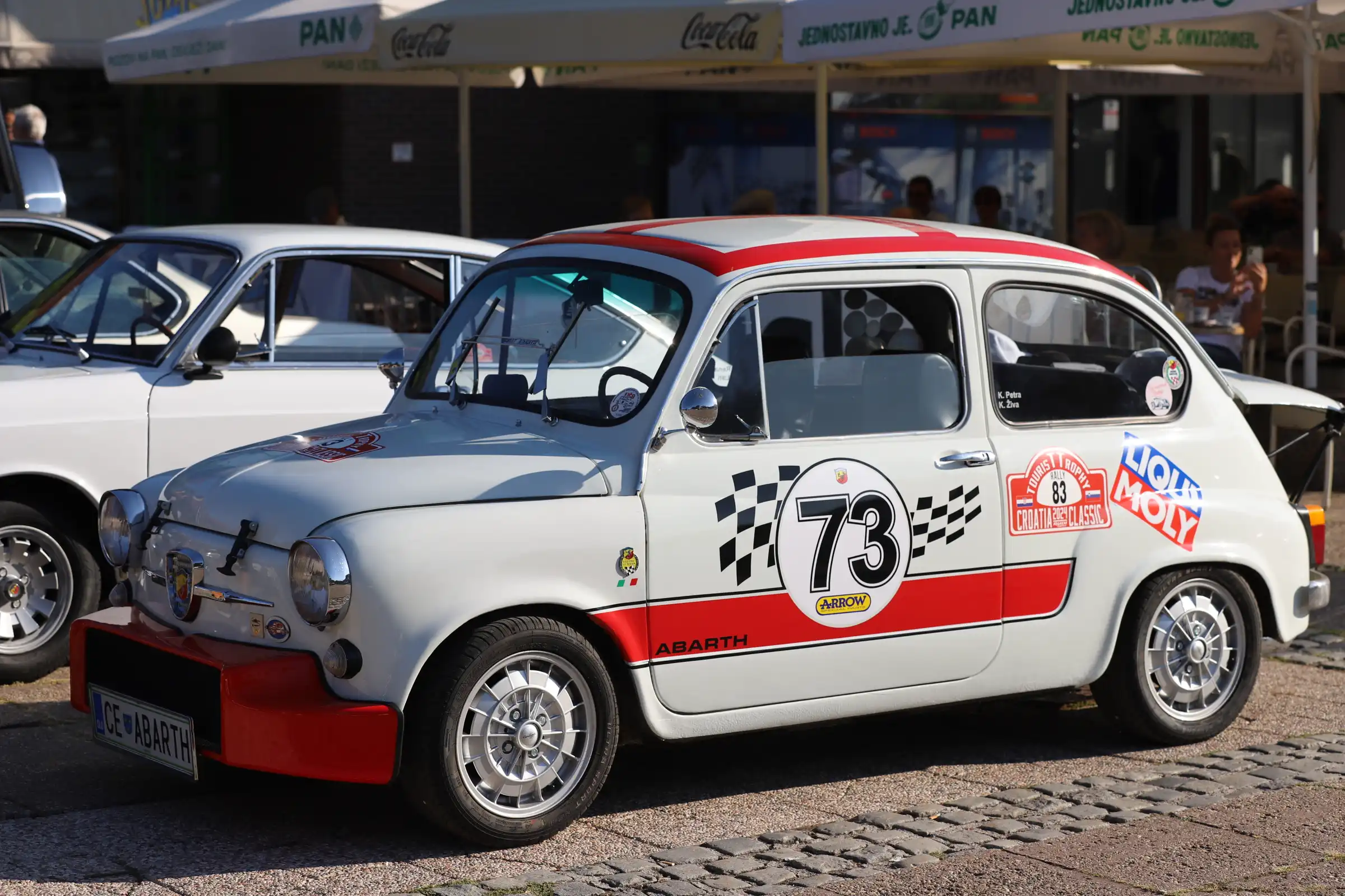 klasični automobili (24) klasični automobili (24)