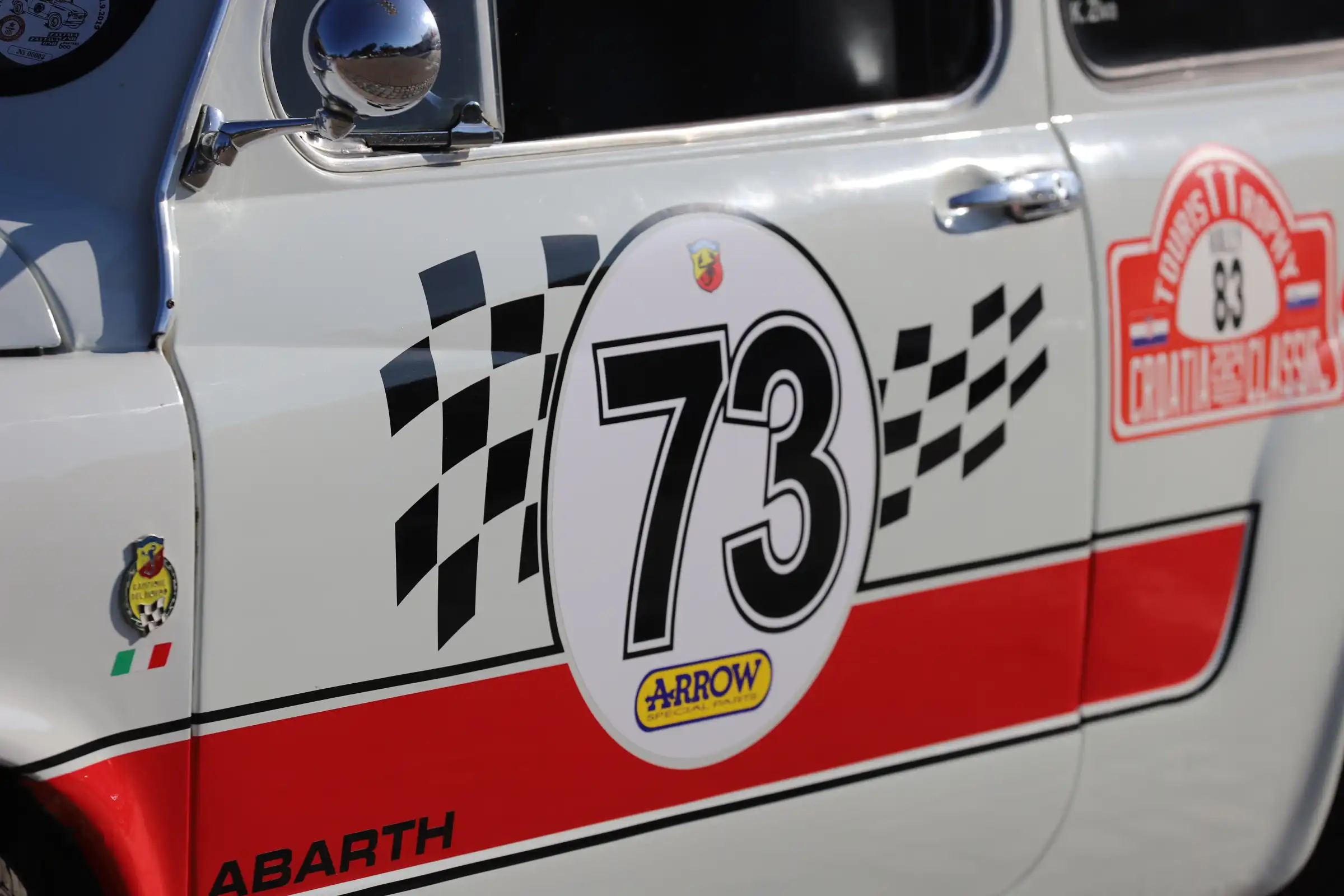 klasični automobili (25) klasični automobili (25)