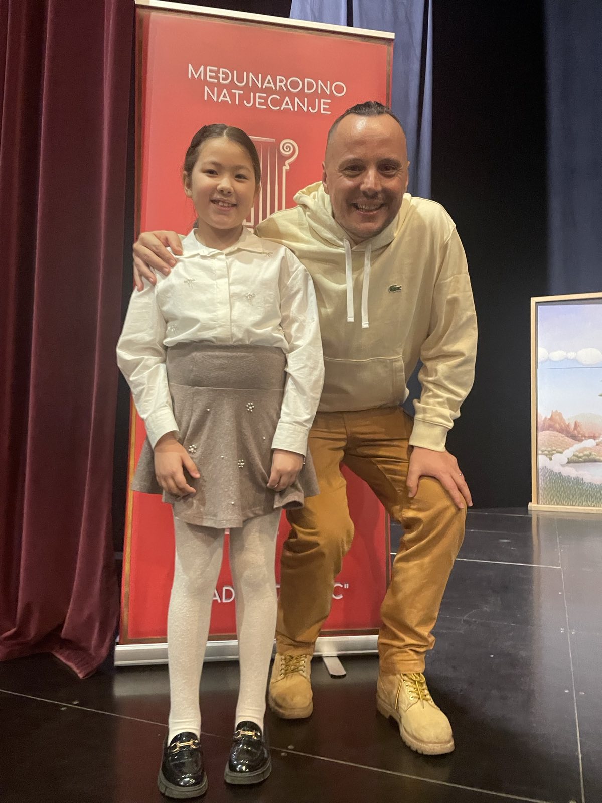 klavir i harmonika (1) klavir i harmonika (1)