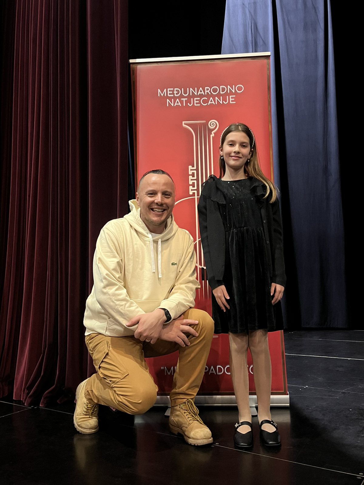 klavir i harmonika (7) klavir i harmonika (7)