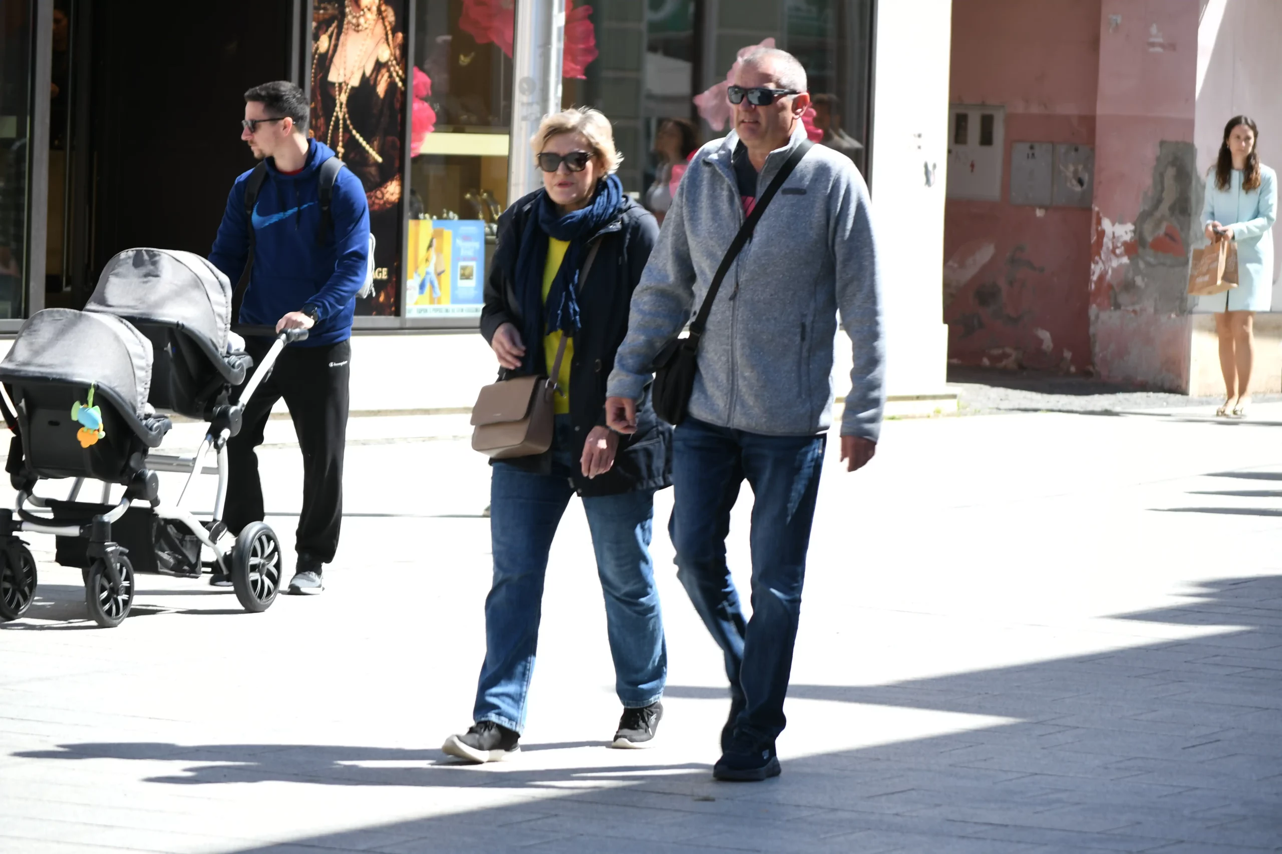 klikom po čakovcu 27.4 (54) klikom po čakovcu 27.4 (54)