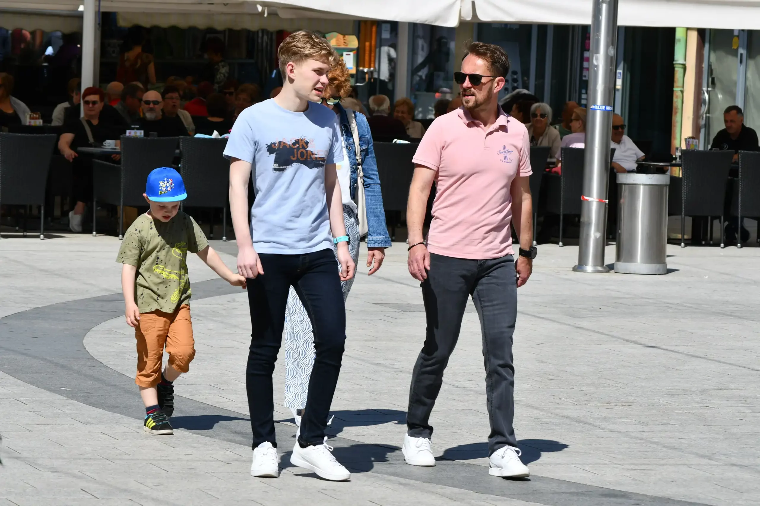 klikom po čakovcu,11.5 (37) klikom po čakovcu,11.5 (37)