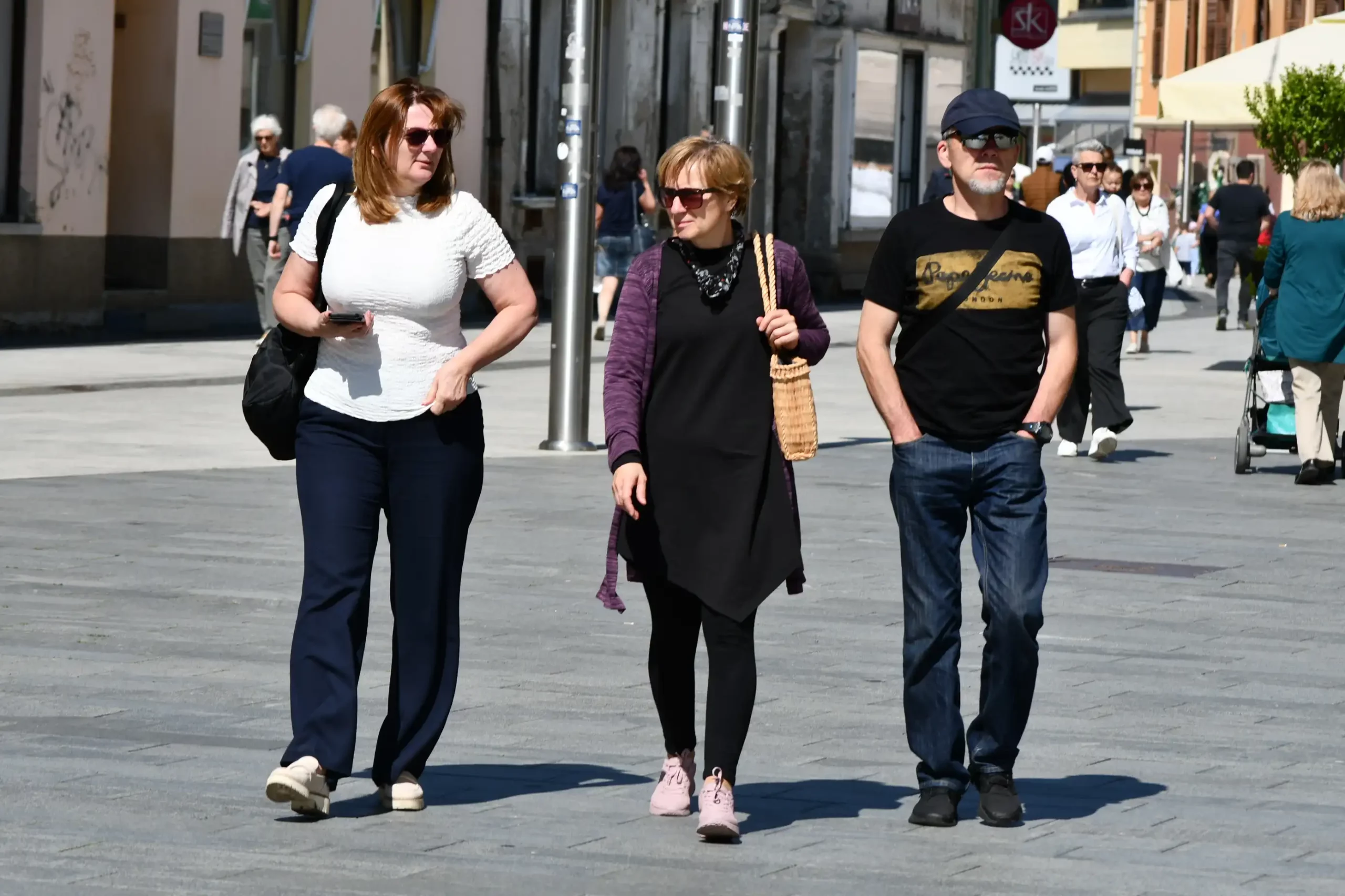 klikom po čakovcu,11.5 (59) klikom po čakovcu,11.5 (59)