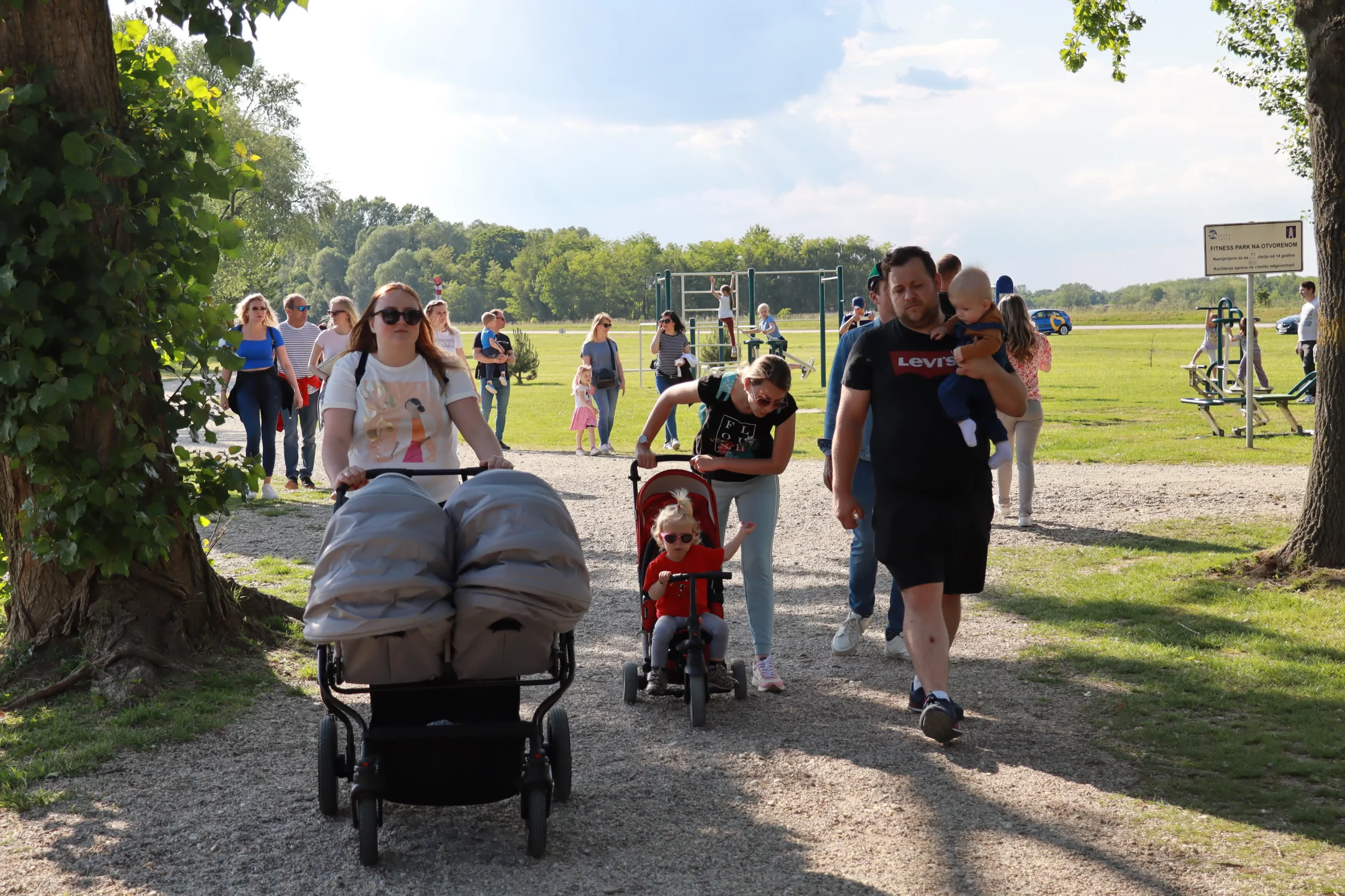 klikom po marini,12.5.2024 (21) klikom po marini,12.5.2024 (21)