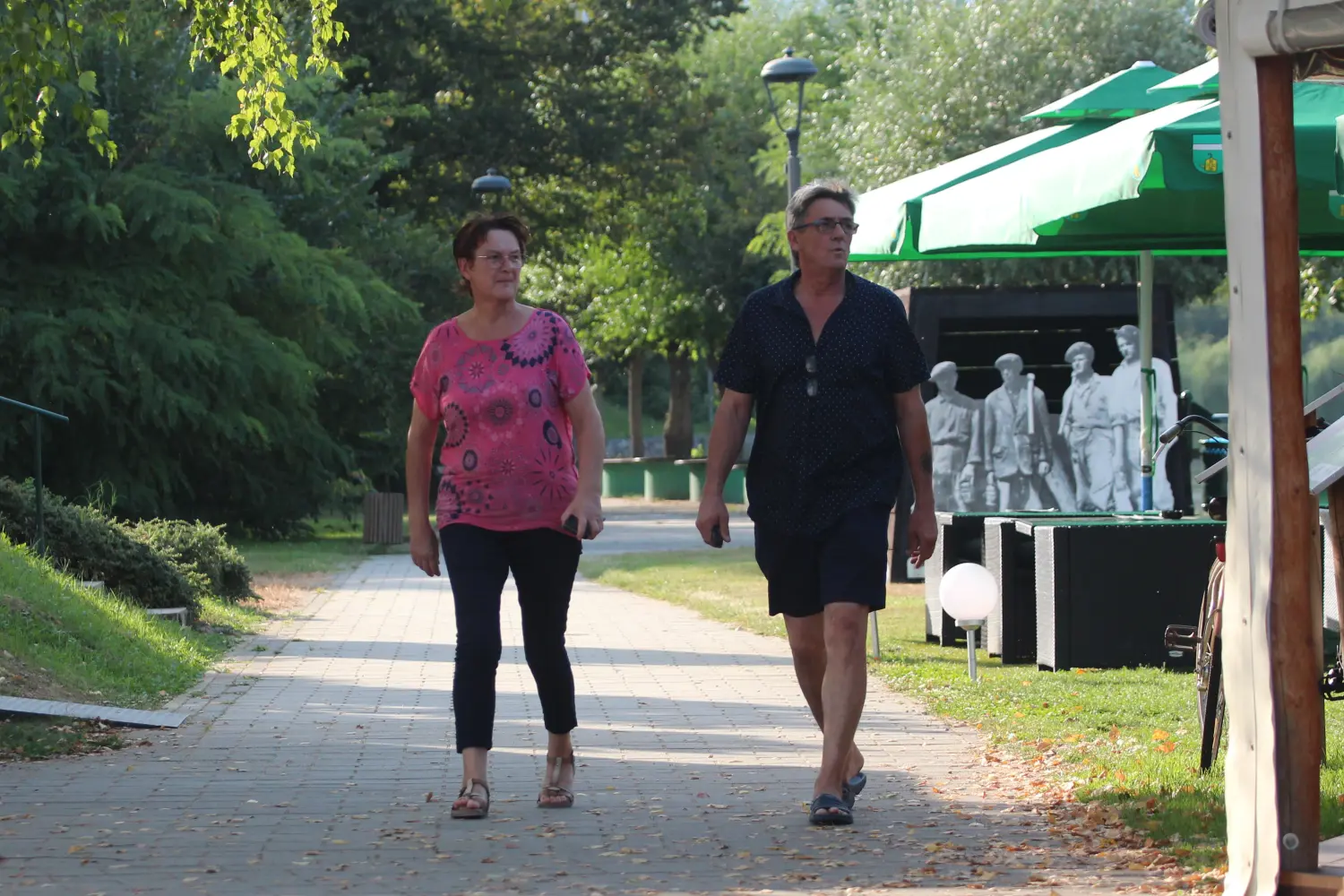 klikom uz muru 18.18 (10) klikom uz muru 18.18 (10)