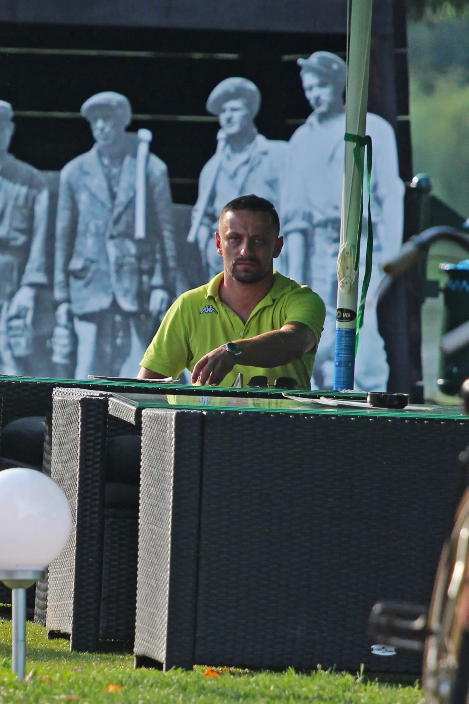 klikom uz muru 18.18 (13) klikom uz muru 18.18 (13)