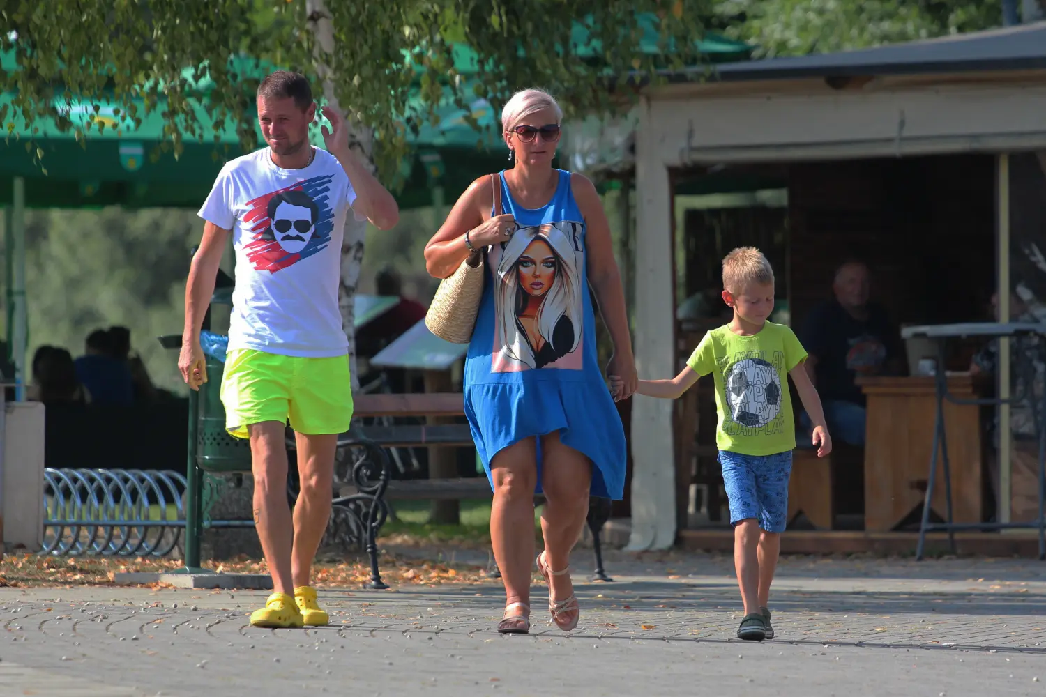 klikom uz muru 18.18 (17) klikom uz muru 18.18 (17)