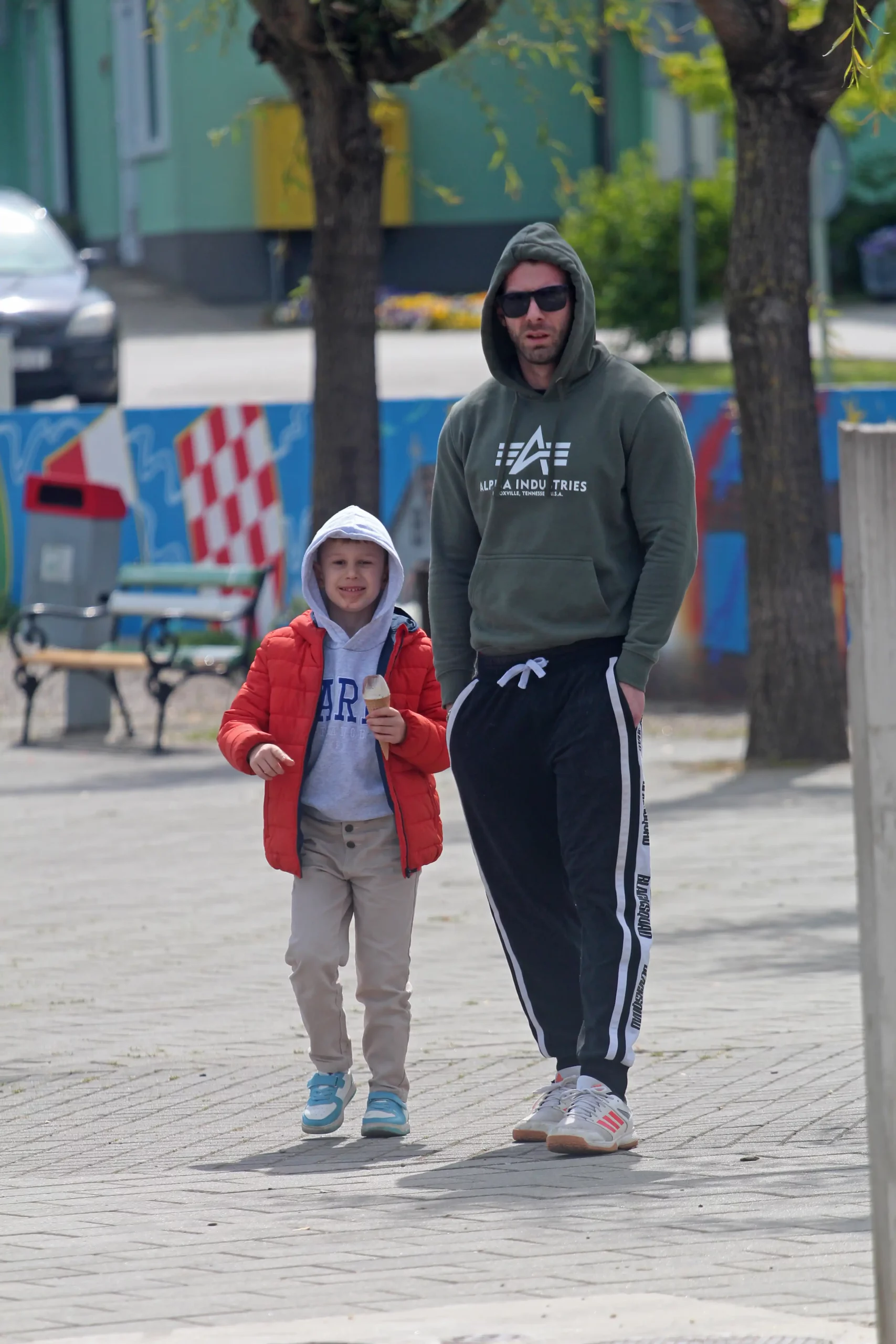 klikom uz muru 21.4 (1) klikom uz muru 21.4 (1)