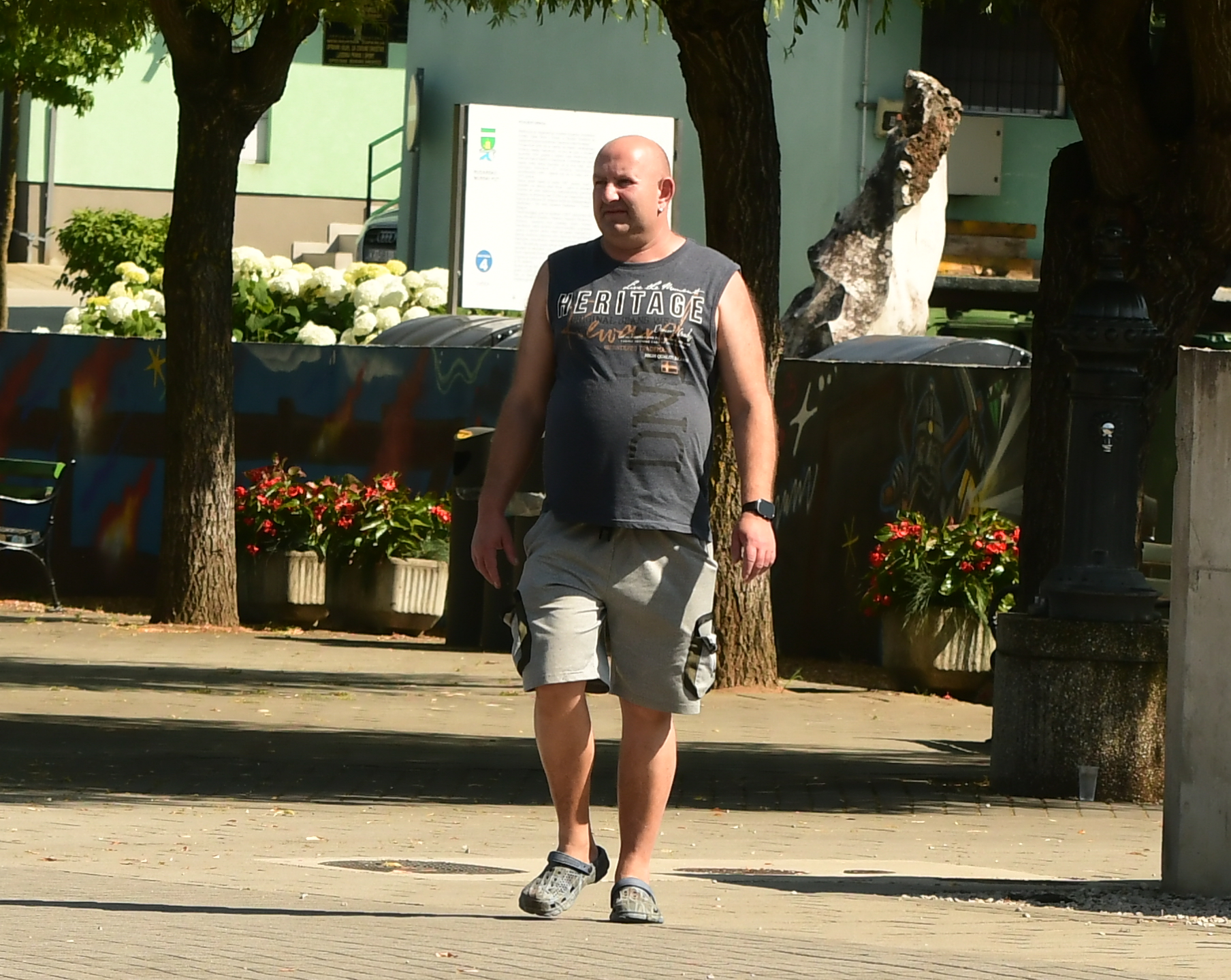 klikom uz muru 22.6.2025 (23) klikom uz muru 22.6.2025 (23)