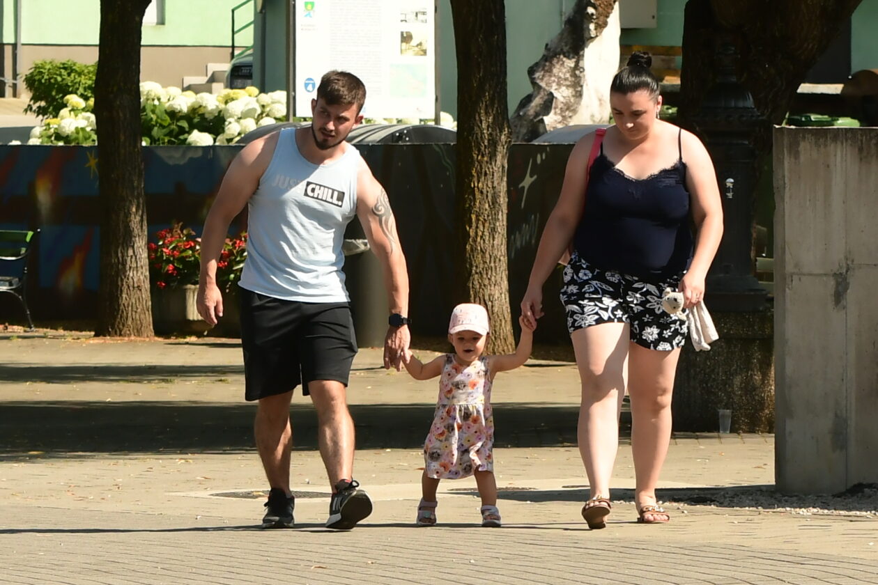 klikom uz muru 22.6.2025 (25) klikom uz muru 22.6.2025 (25)