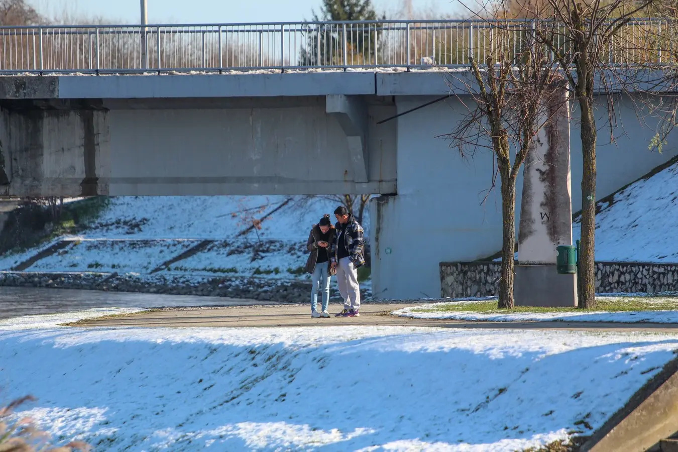 klikom uz muru 24.11 (1) klikom uz muru 24.11 (1)