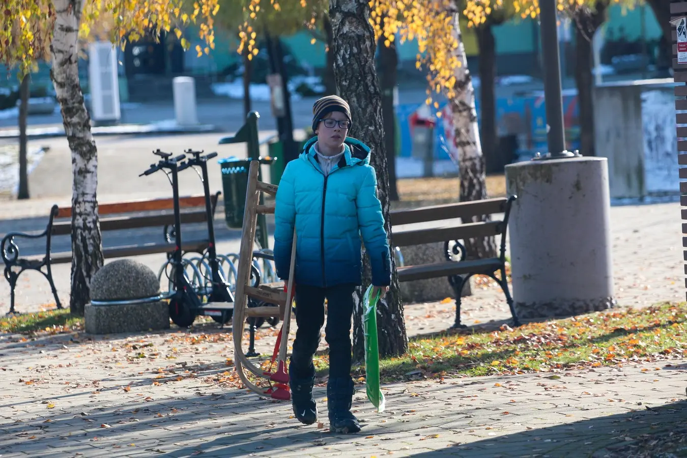 klikom uz muru 24.11 (11) klikom uz muru 24.11 (11)