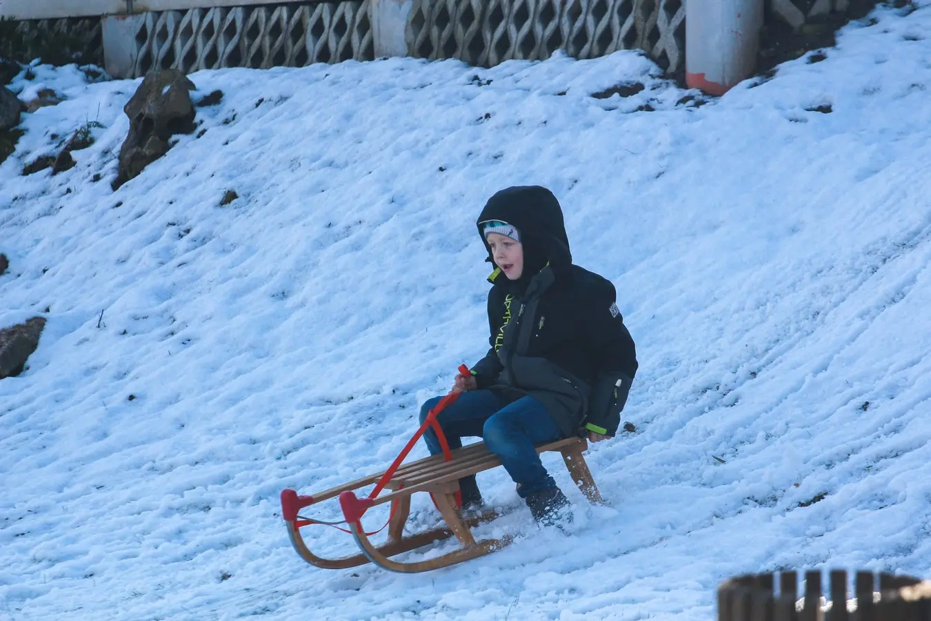 klikom uz muru 24.11 (15) klikom uz muru 24.11 (15)