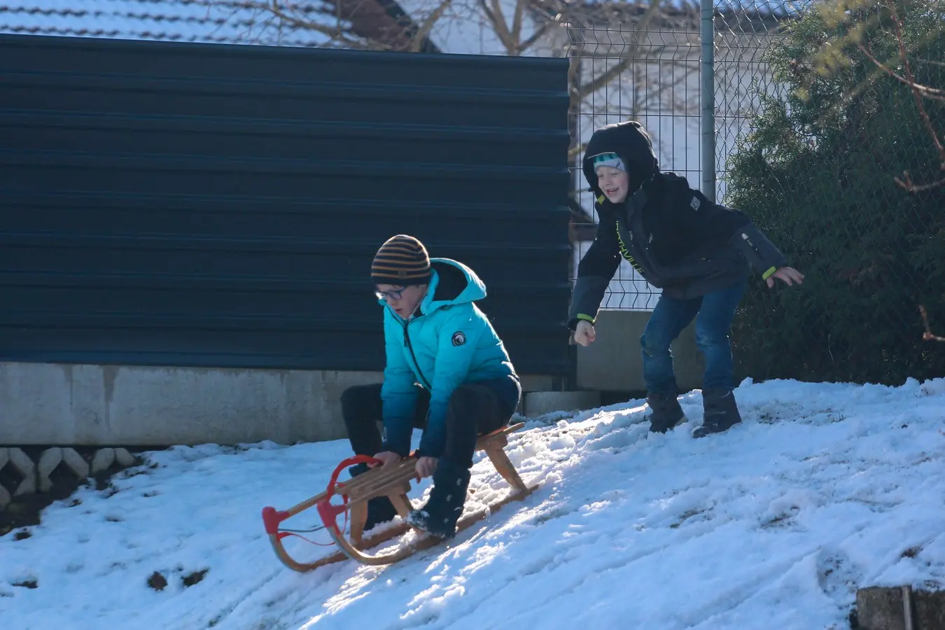 klikom uz muru 24.11 (18) klikom uz muru 24.11 (18)