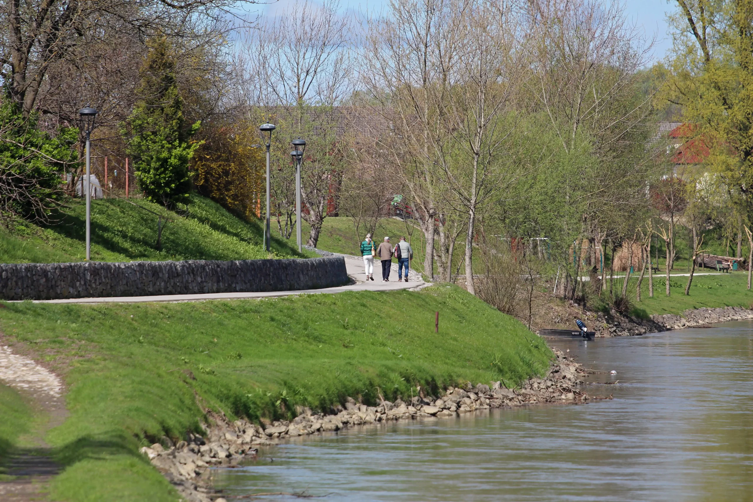 klikom uz muru, 24.3.2024 (16) klikom uz muru, 24.3.2024 (16)