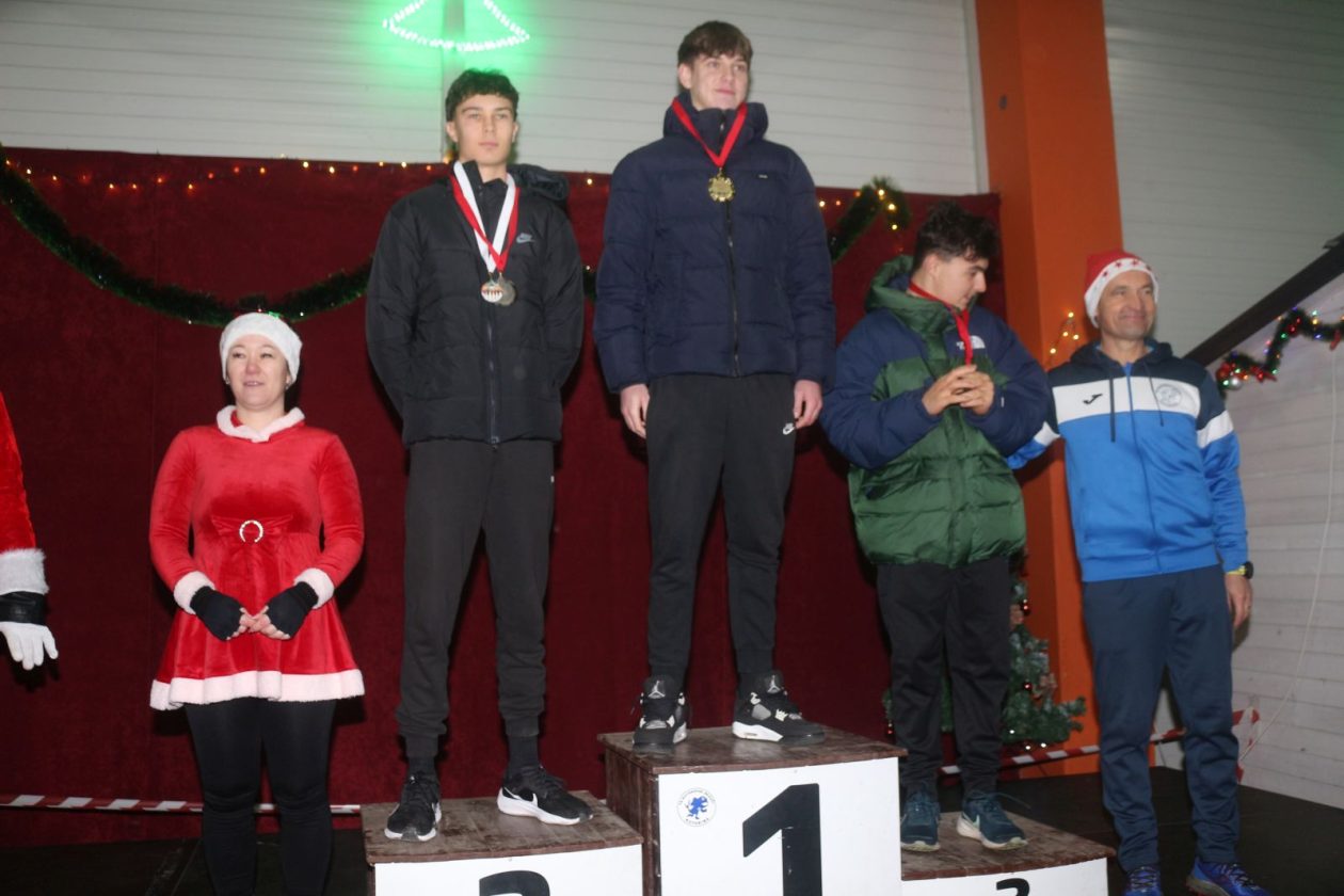 kotoripski begači božična utrka 2025 36