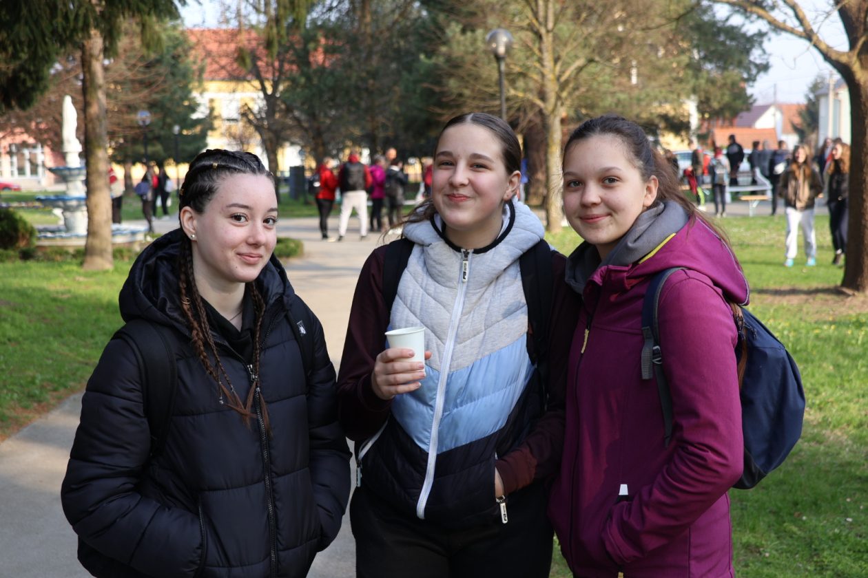 križni put mladih (41) križni put mladih (41)