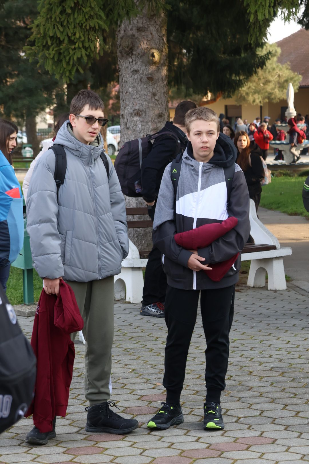 križni put mladih (46) križni put mladih (46)