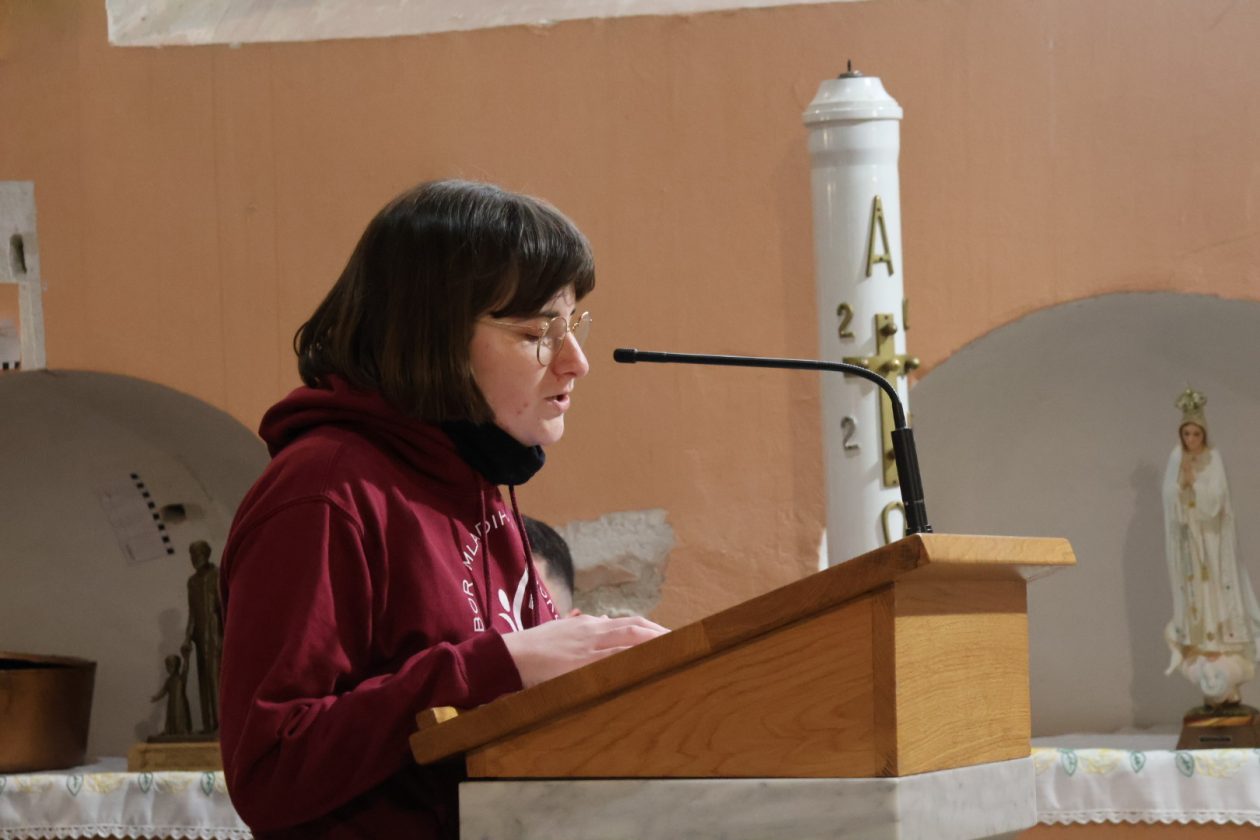 križni put mladih (63) križni put mladih (63)