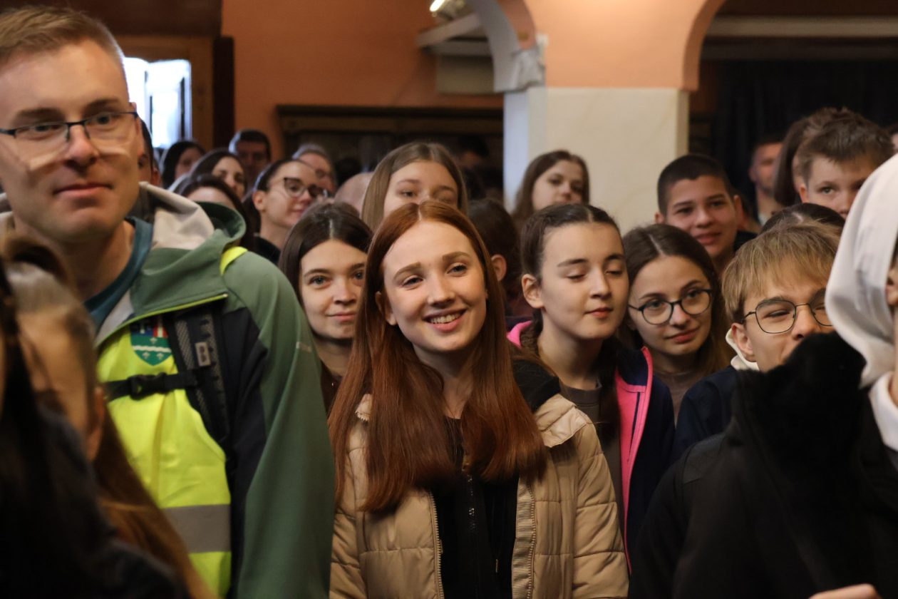 križni put mladih (91) križni put mladih (91)