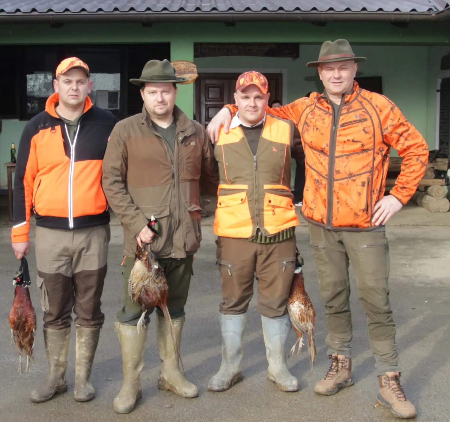 krštenje četiri lovca (3) krštenje četiri lovca (3)