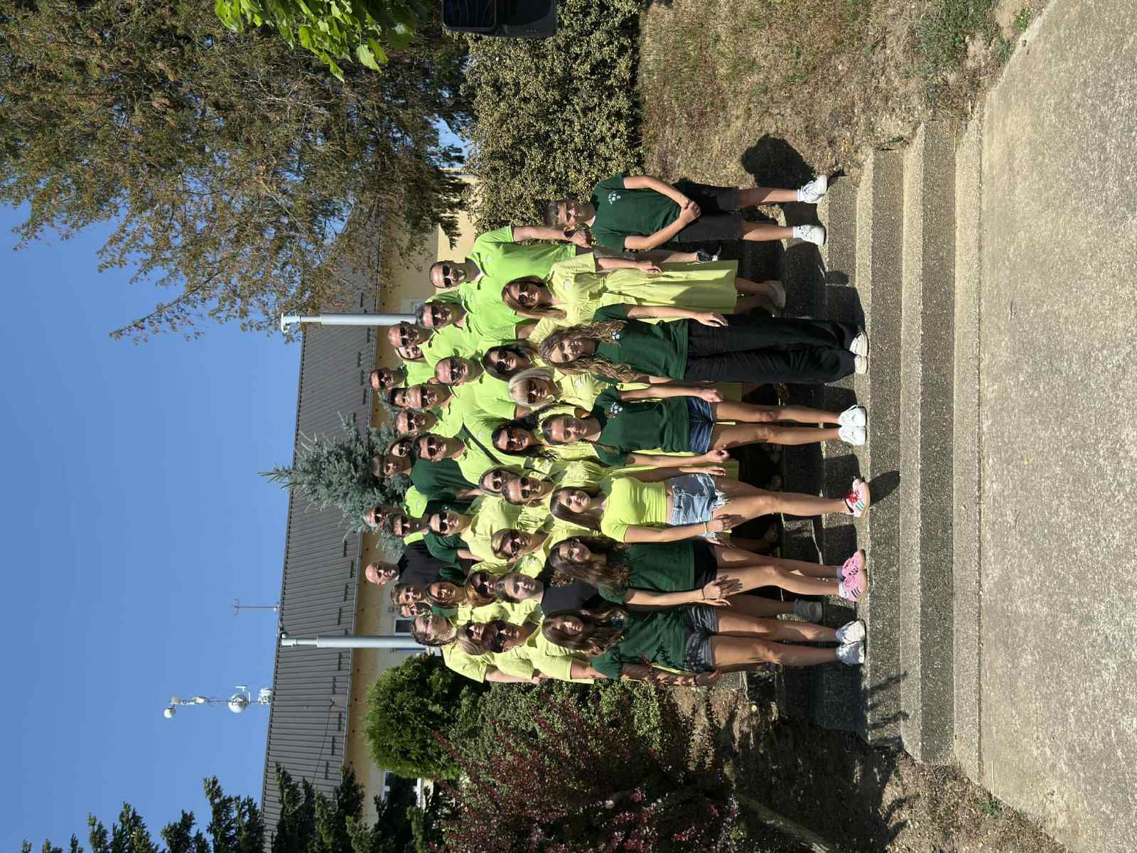 kud belica, nove odore haljine (4) kud belica, nove odore haljine (4)