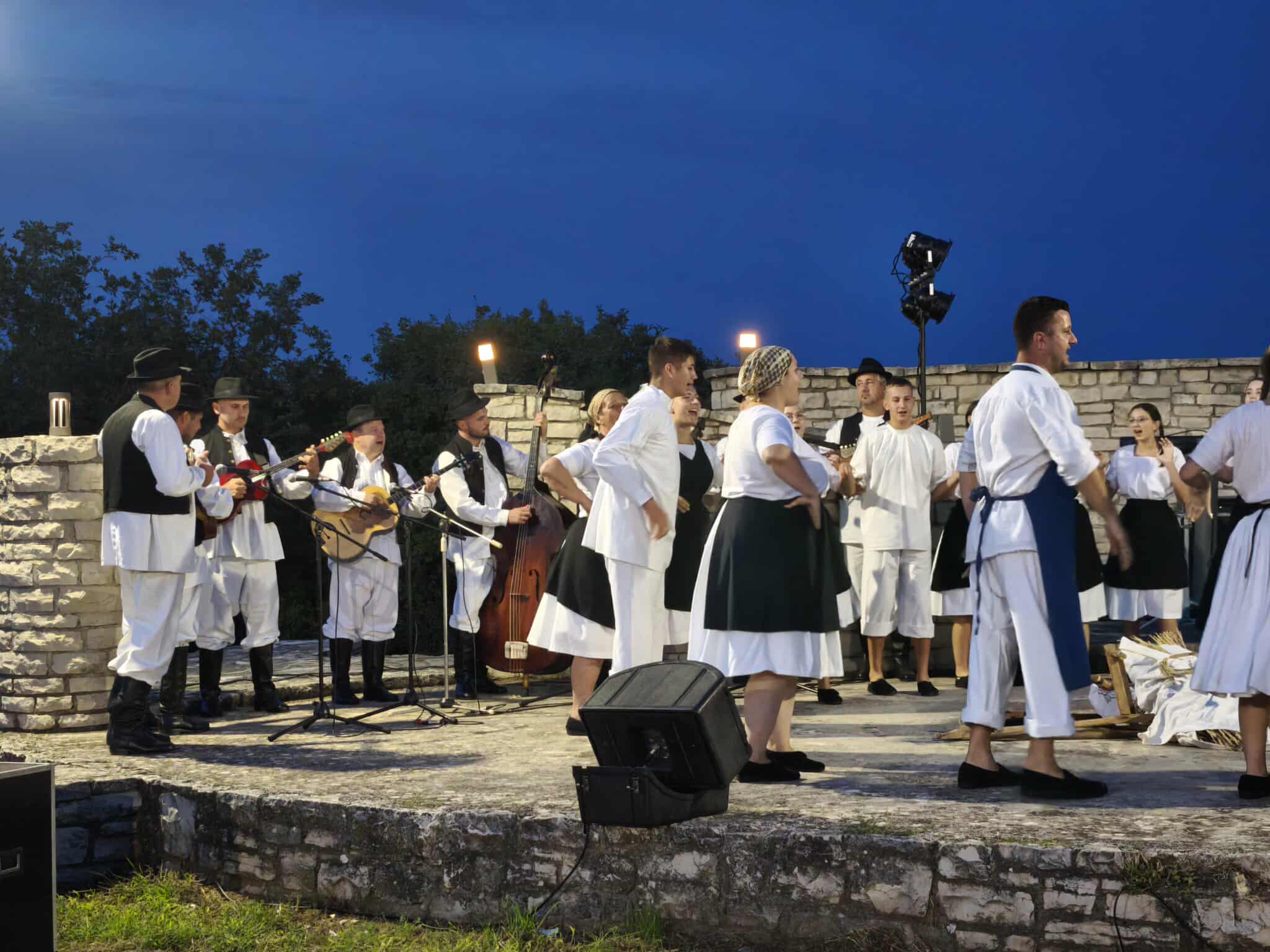 kud belica u Raklju (15)