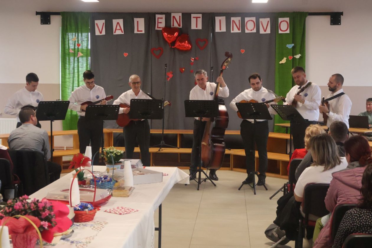 kud safran stefanec valentinovski koncert 45 kud safran stefanec valentinovski koncert 45