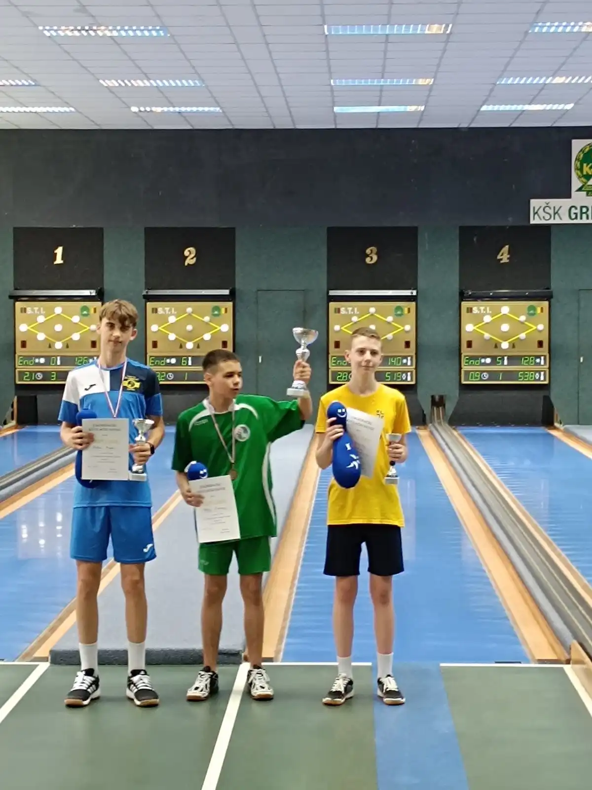 kuglanje mladi (8)