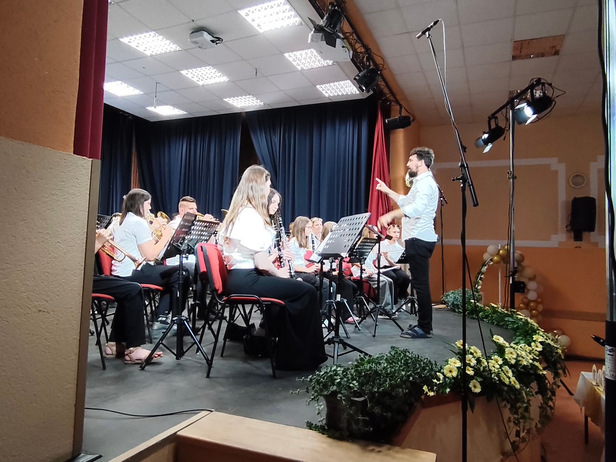 limena belica (114) limena belica (114)