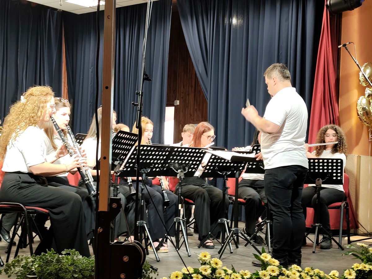 limena belica (135) limena belica (135)