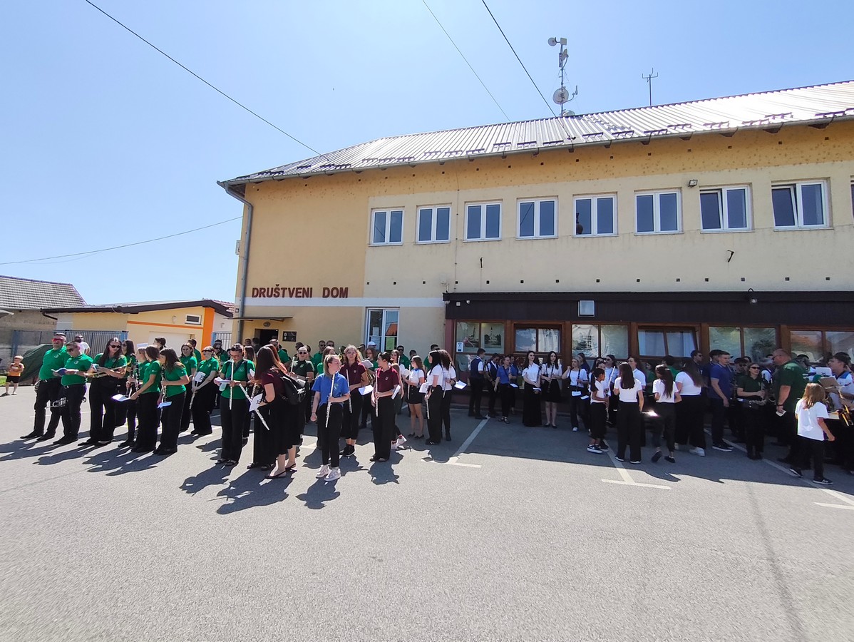 limena belica (64) limena belica (64)