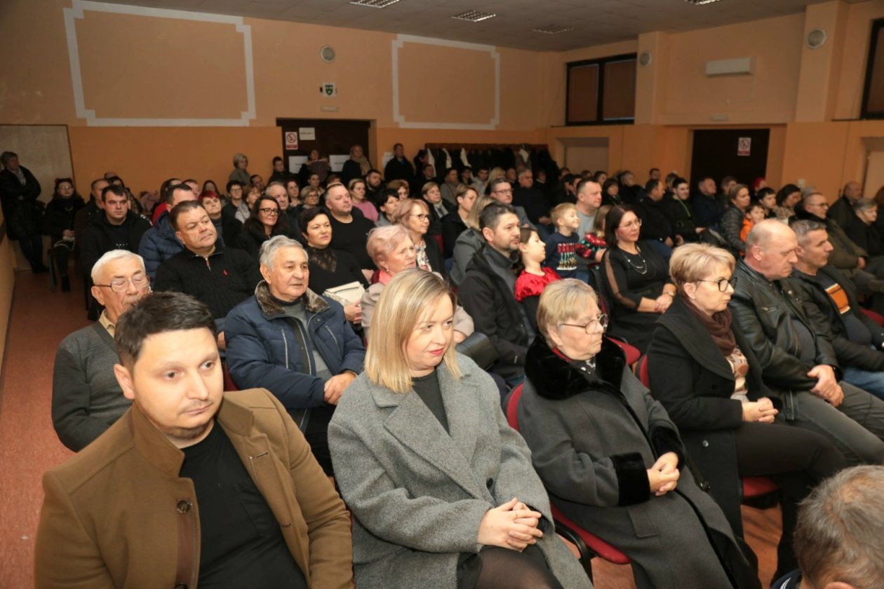limena glazba Belica božićni koncert (13)