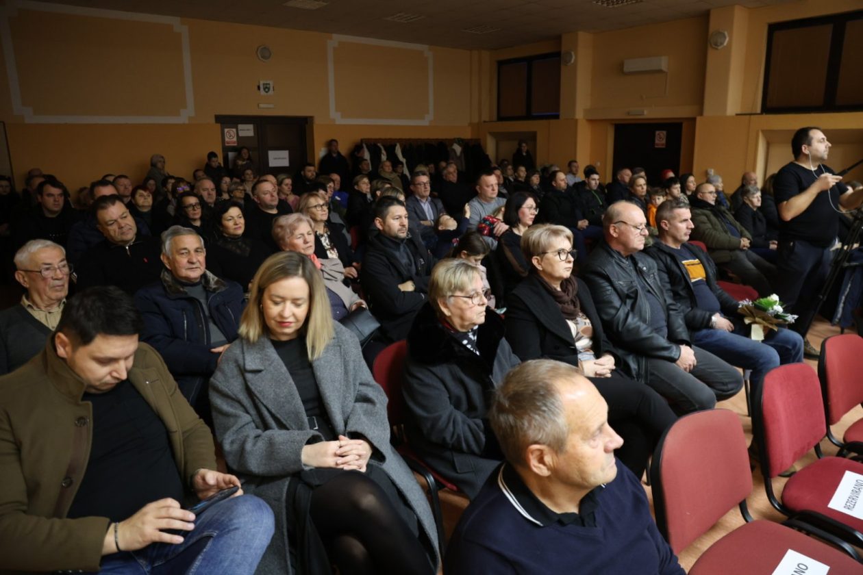 limena glazba Belica božićni koncert (8)