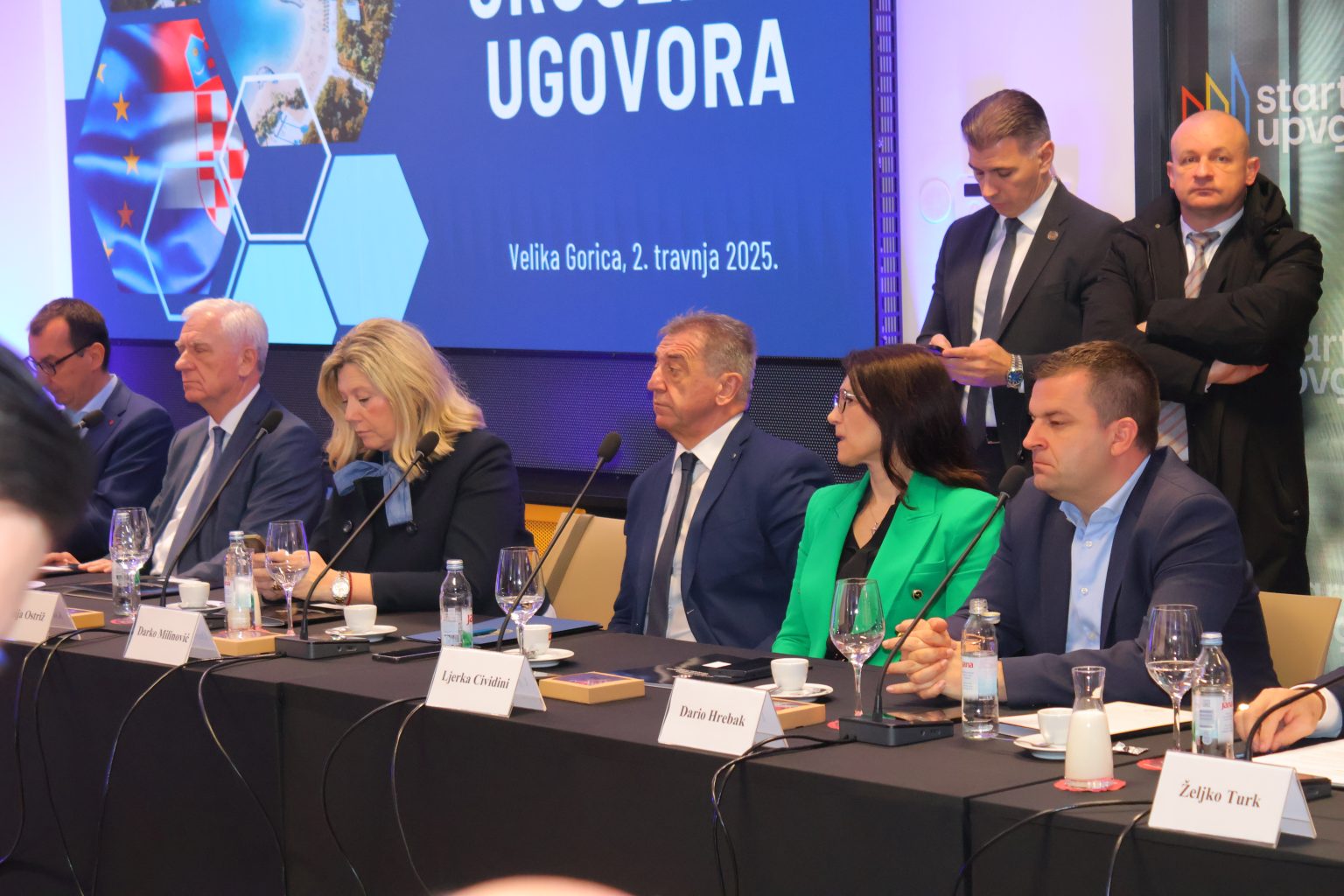 ljerka cividini, andrej plenković, ugovori (8)