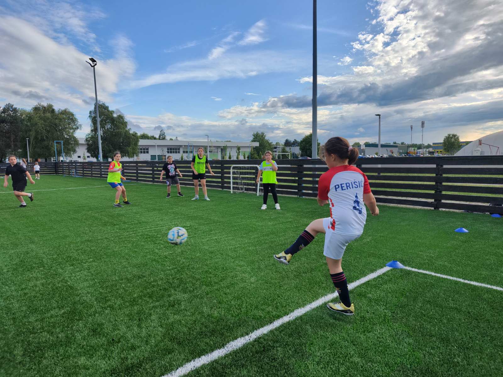 ljetni sportski kampovi, nogomet (7) ljetni sportski kampovi, nogomet (7)