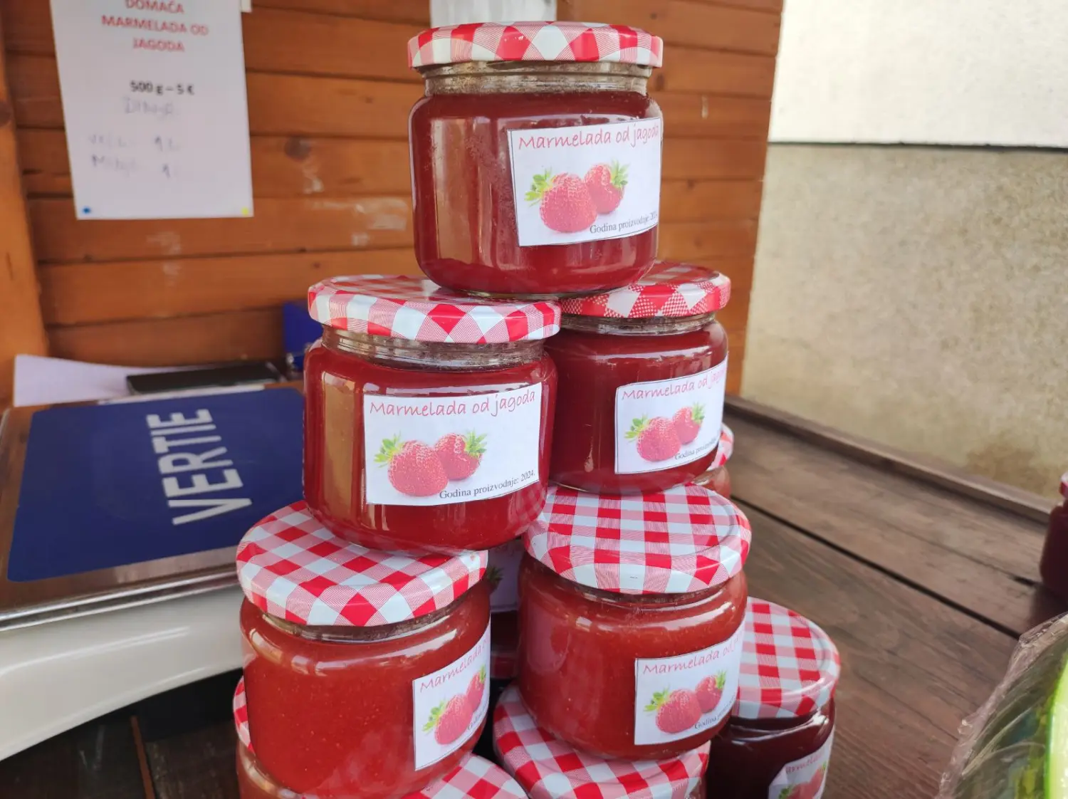 lubenice,džem od jagoda (1) lubenice,džem od jagoda (1)