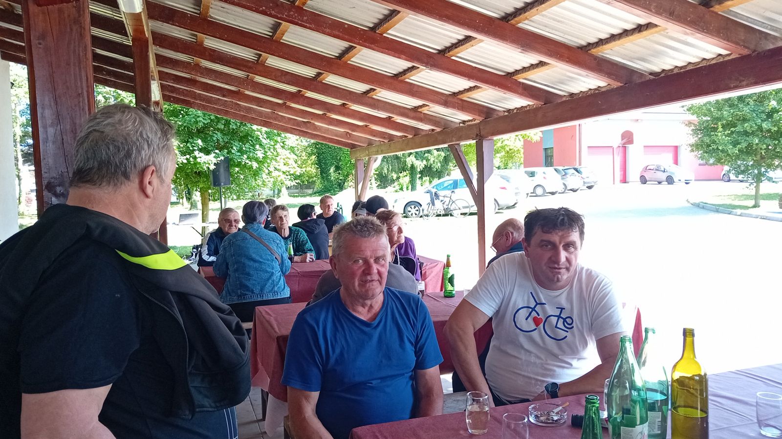 majuško španceranje