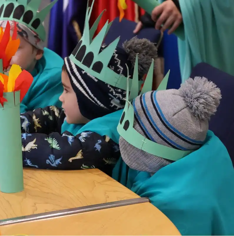 male maškare (10) male maškare (10)