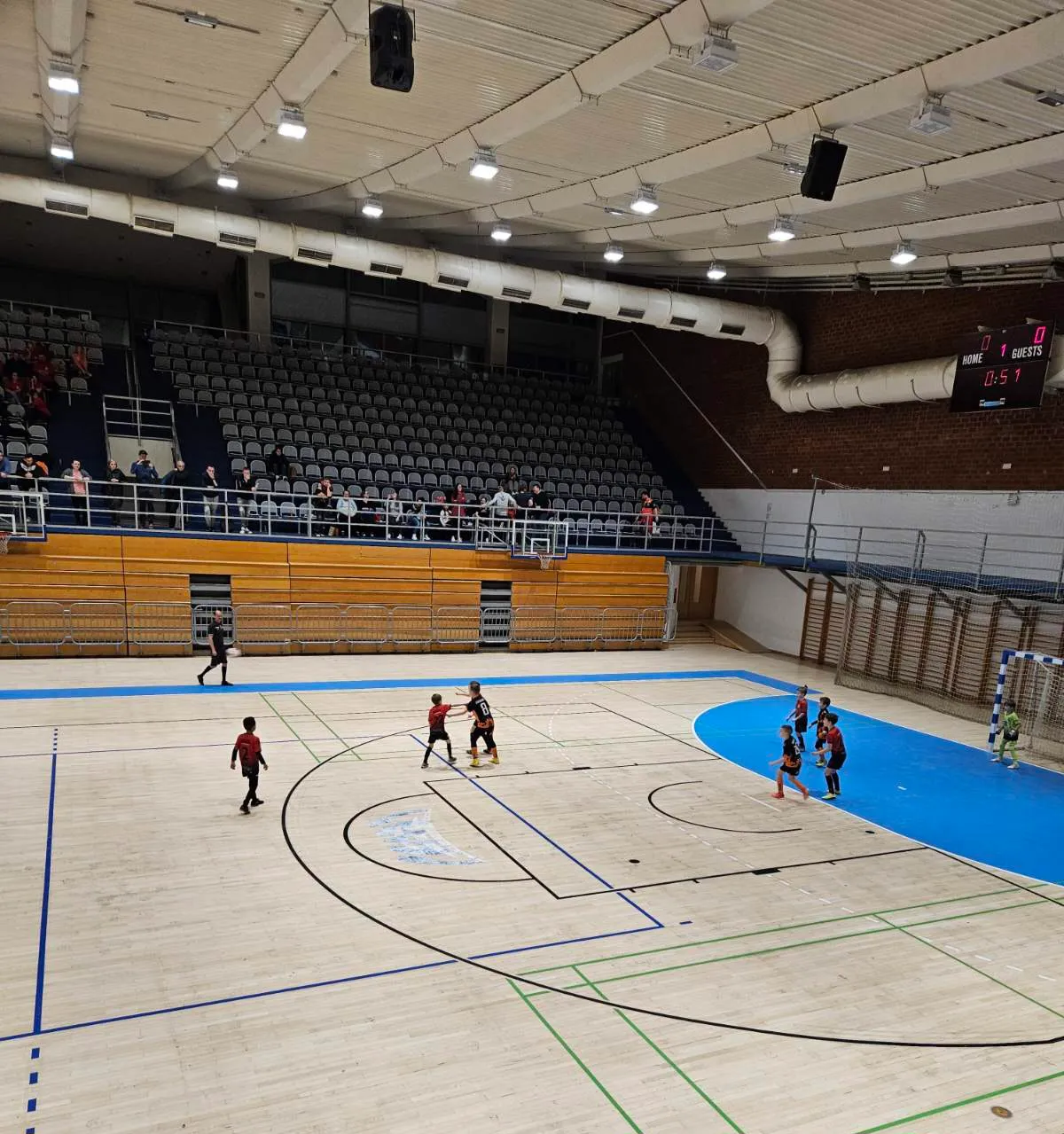 mali nogometaši (10) mali nogometaši (10)