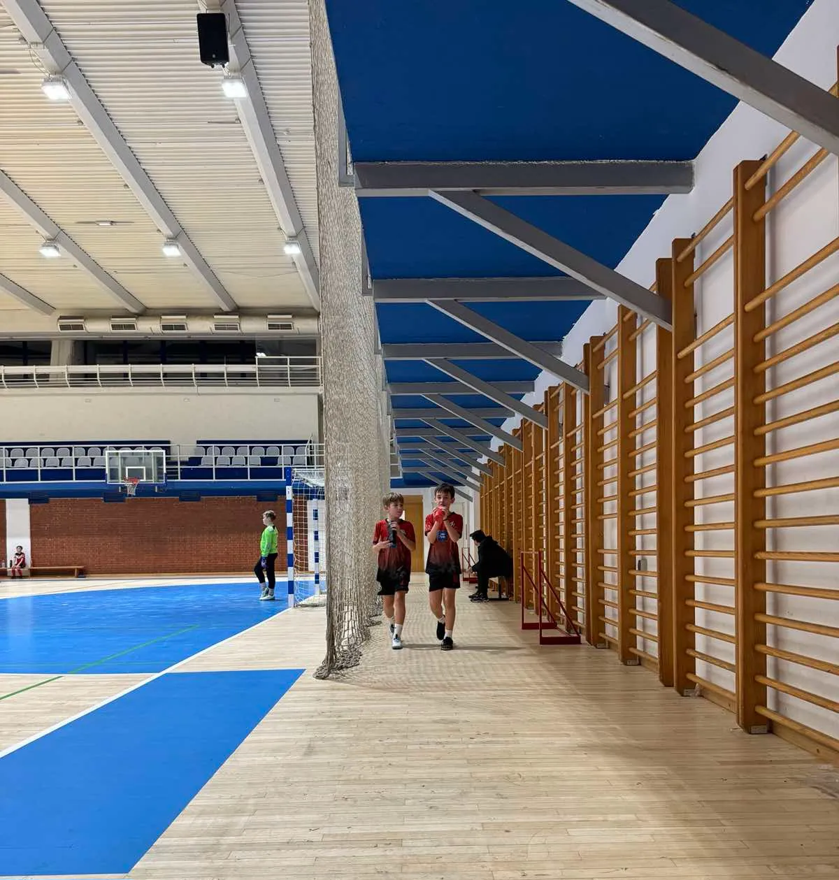 mali nogometaši (54) mali nogometaši (54)