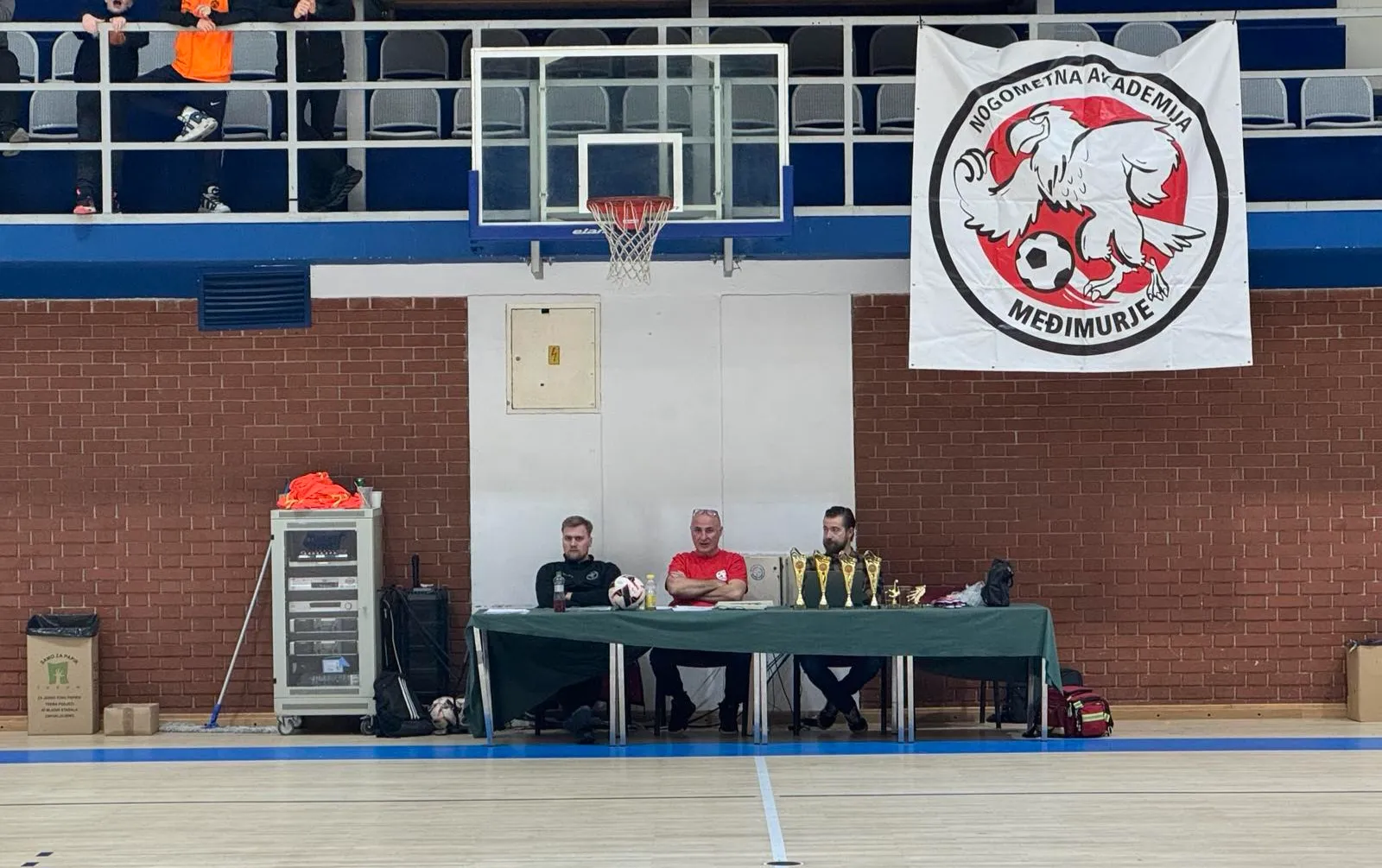 mali nogometaši (72) mali nogometaši (72)